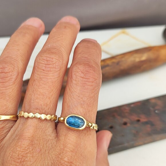 14K Yellow gold ring with Blue Kyanite. UNIQUE handmade beautiful texture ring. - Picture 10 of 13
